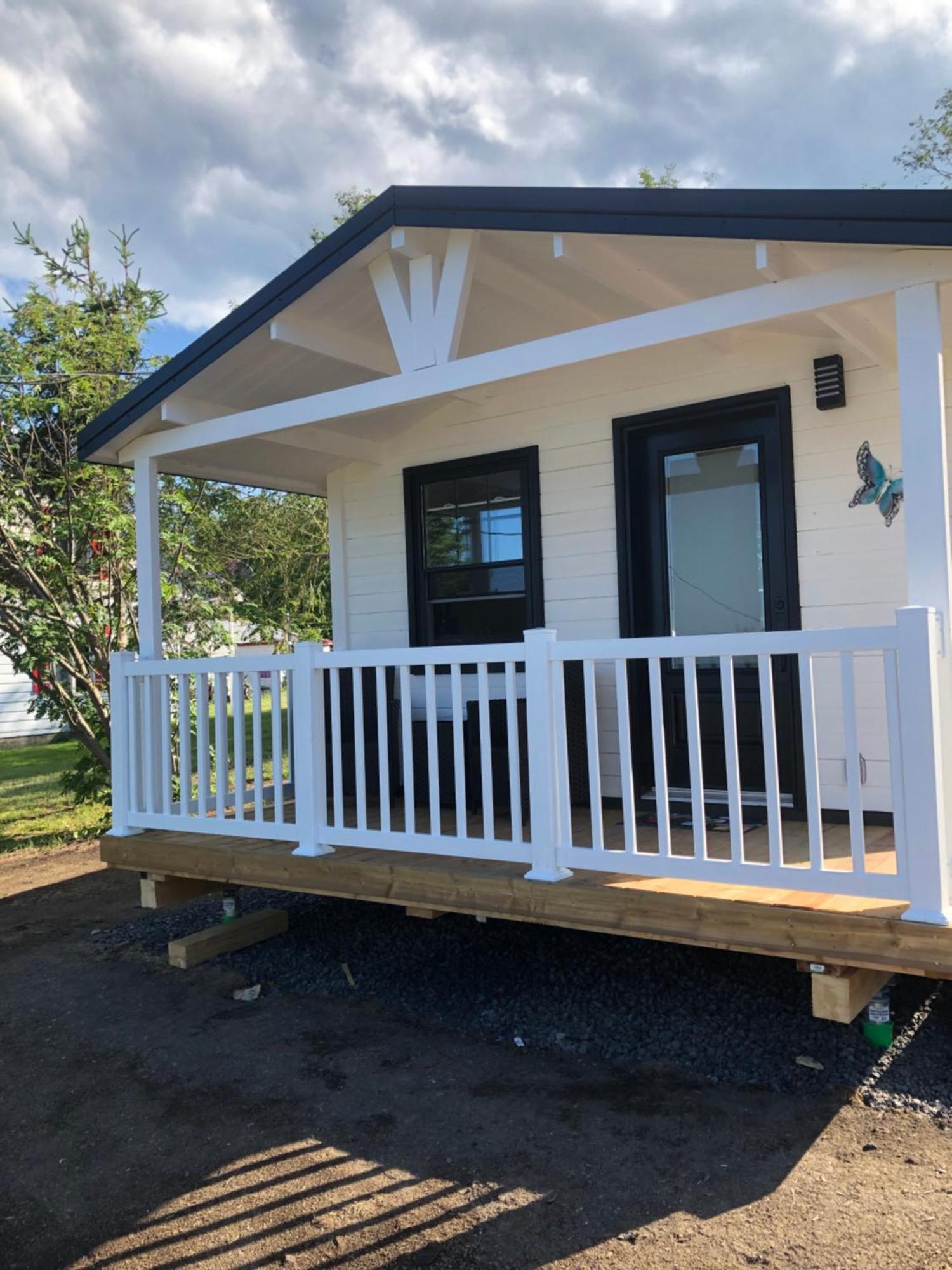Les Chalets De La Colline Inc เบย์-แซงต์-กาทรีน ภายนอก รูปภาพ